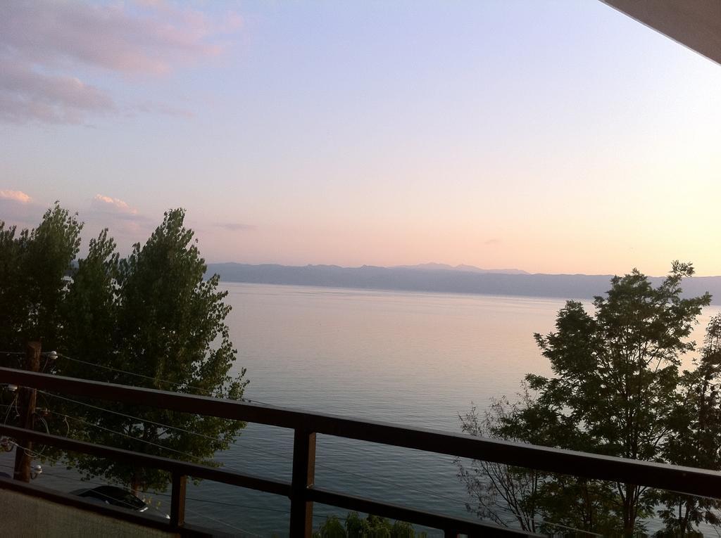 Guest House Lokoski Peštani Стая снимка